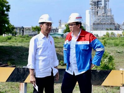 Duet Jokowi-Ahok Cek Proyek: Dari MRT hingga Kilang Minyak