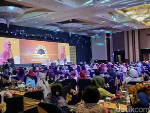 Peringatan Hari Ibu, Stafsus Jokowi Bicara Perempuan Disabilitas Mandiri