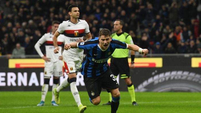 Sebastiano Esposito berhasil mencetak gol debut untuk Inter Milan (Foto: Chris Ricco/Getty Images)