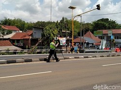 Polisi Kembali Olah TKP Kecelakaan Purwodadi Tewaskan 7 Orang