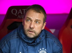 Hansi Flick Tangani Bayern Sampai Akhir Musim