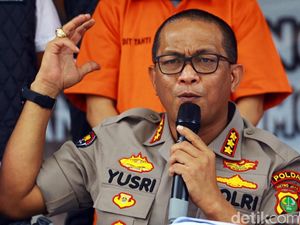 Sedot Miliaran Duit Pengusaha, Sindikat Penukar ATM Dibekuk Polisi Sedot Miliaran Duit Pengusaha, Sindikat Penukar ATM Dibekuk Polisi