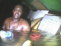 Hanya Minum Soda, Tukang Masak Ini Bertahan Hidup 3 Hari di Kapal Tenggelam