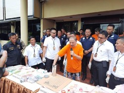 Polisi: 28 Orang Jadi Tersangka Judi di Foodcourt Mal Seasons City