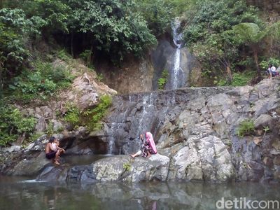 Potret Air Terjun Cantik di Kudus untuk Liburan Akhir Tahun