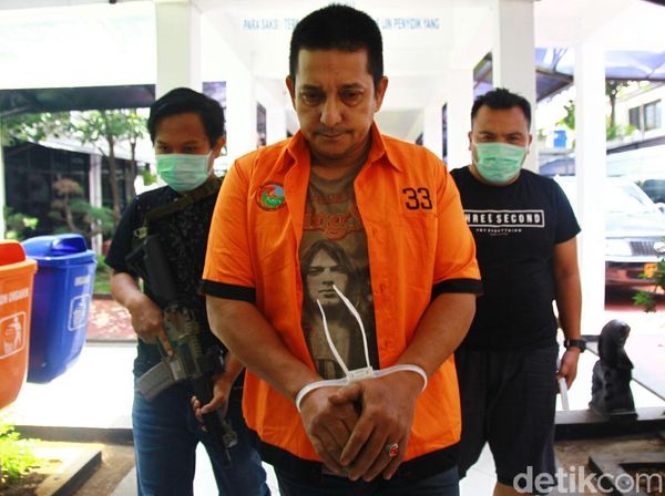 Ibra Azhari, Empat Kali Keciduk Kasus Narkoba oleh Polda