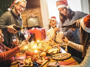 5 Trik Makan Enak Saat Natal Tanpa Tambah Berat Badan 5 Trik Makan Enak Saat Natal Tanpa Tambah Berat Badan