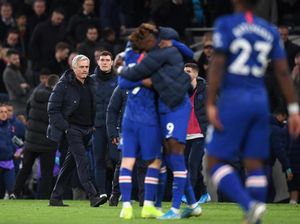 Chelsea Rusak Rekor Mourinho