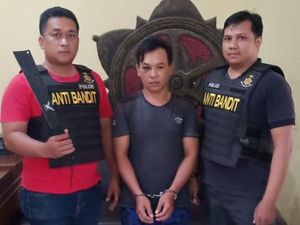 Berawal dari Salip-Menyalip, Dua Sopir Ini Saling Pukul dan Bacok Berawal dari Salip-Menyalip, Dua Sopir Ini Saling Pukul dan Bacok