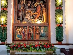 Lirik Lagu Natal Malam Kudus Kidung Terpopuler di Dunia