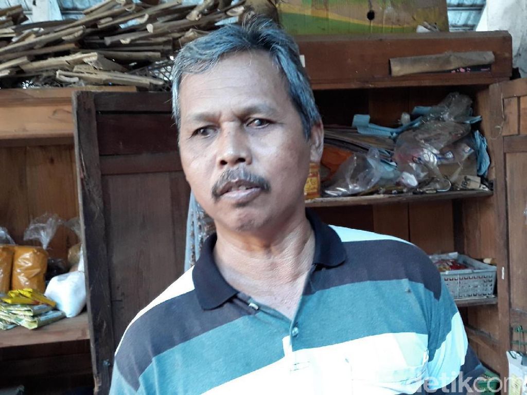 Polisi Dalami Keterkaitan Kerangka Manusia dengan Pemilik Septic Tank Polisi Dalami Keterkaitan Kerangka Manusia dengan Pemilik Septic Tank