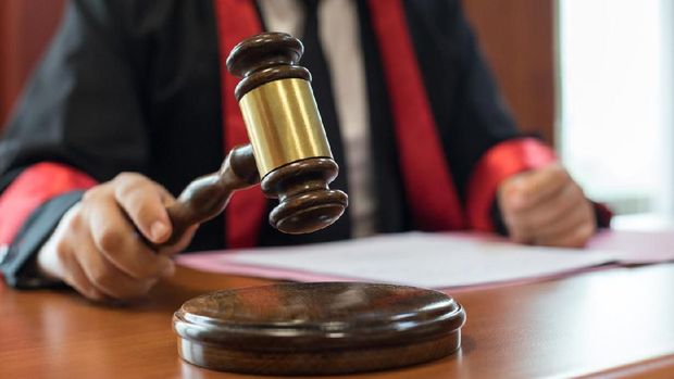 Judge and gavel in courtroom