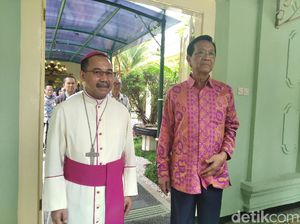 Uskup Agung Semarang Sayangkan Larangan Natal Bersama di Dharmasraya Uskup Agung Semarang Sayangkan Larangan Natal Bersama di Dharmasraya