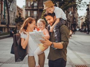 Hemat Liburan Akhir Tahun, Staycation di Hotel Ini Dapat Diskon 50% Hemat Liburan Akhir Tahun, Staycation di Hotel Ini Dapat Diskon 50%