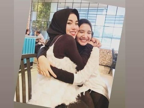 Medina Zein dan Zaskia Sungkar