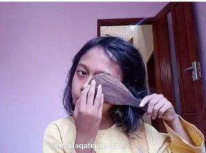 Jago Make Up Pakai Sendok, Garpu dan Centong, Aksi Bocah Ini Bikin Ngakak Jago Make Up Pakai Sendok, Garpu dan Centong, Aksi Bocah Ini Bikin Ngakak