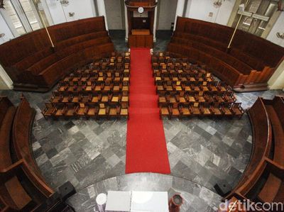 Melihat Persiapan Gereja Immanuel Sambut Natal