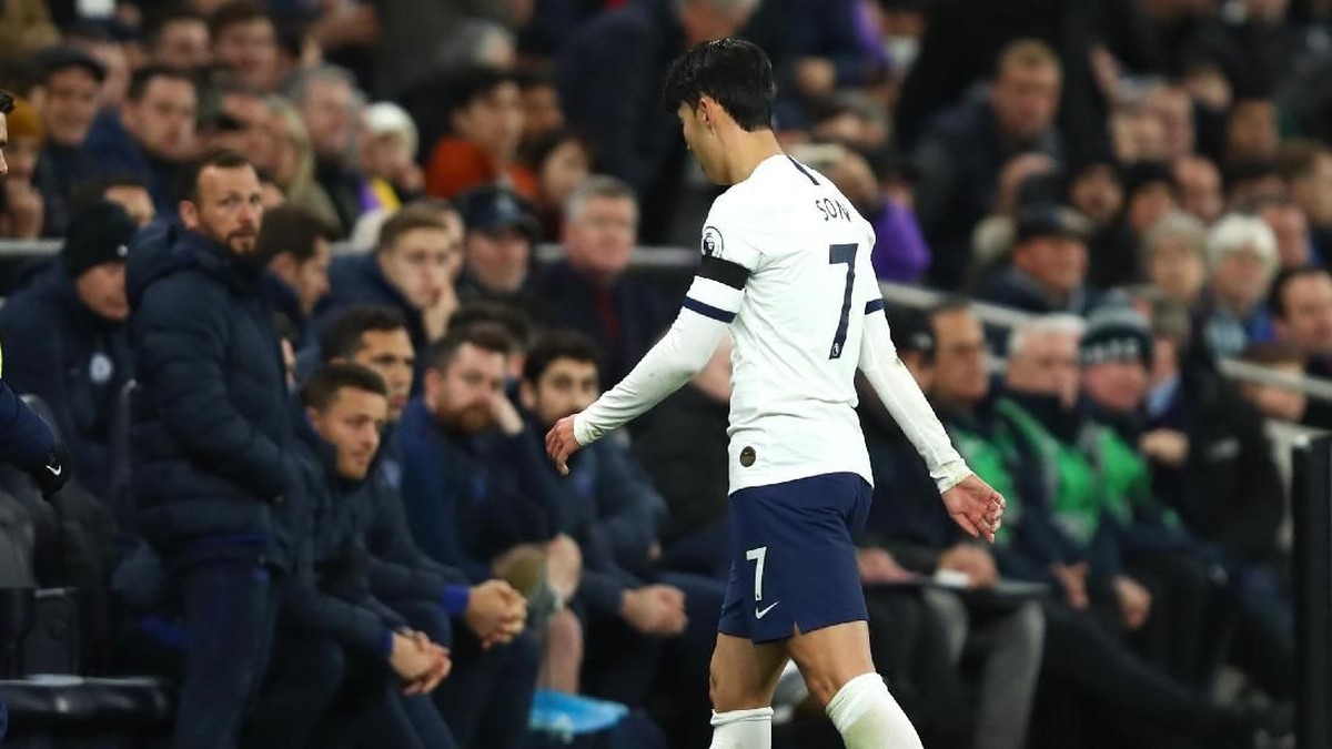 Tottenham Hotspur naik banding kartu merah Son Heung-min. (Foto: Julian Finney / Getty Images)