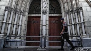 Gegana Hingga Anjing Pelacak Amankan Gereja Katedral Jakarta