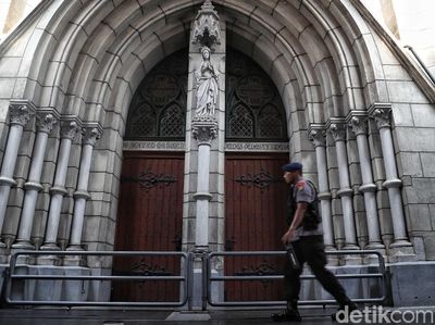Gegana Hingga Anjing Pelacak Amankan Gereja Katedral Jakarta