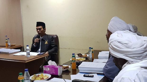 UAS raih gelar doktor