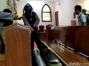 9 Gereja Disisir Polisi Kota Blitar