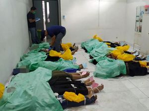 Potret Evakuasi 24 Korban Tewas Bus Masuk Jurang di Pagar Alam