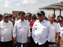 Menhub dan Menteri PUPR Tinjau Rest Area di Tol Bakauheni-Palembang