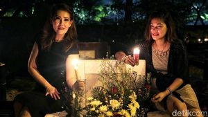 Ziarah Makam Keturunan Portugis di Gereja Tugu
