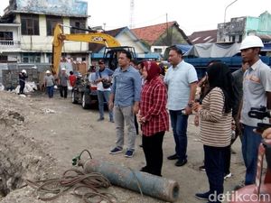 Masuk Musim Hujan, Risma Minta Pembangunan Rumah Pompa Dikebut