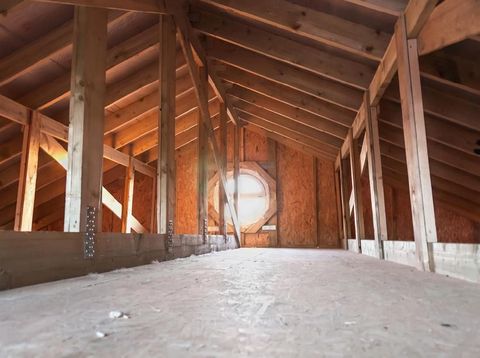 7 Bagian Rumah yang Sering Jadi Tempat Persembunyian Ular