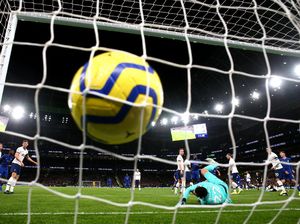 Pertahanan Tottenham Memble, Mourinho Butuh Waktu Memperbaikinya