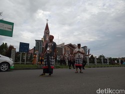 Gotong Royong Amankan Perayaan Natal 2019 di Mimika