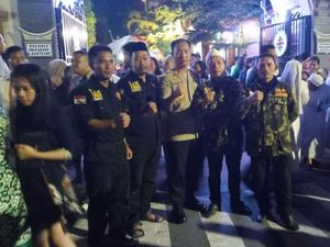 Banser NU Ikut Jaga Malam Natal di Tana Toraja Banser NU Ikut Jaga Malam Natal di Tana Toraja