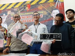 Polisi Cabut Izin Senpi Pengemudi Lamborghini yang Todong Pelajar di Kemang