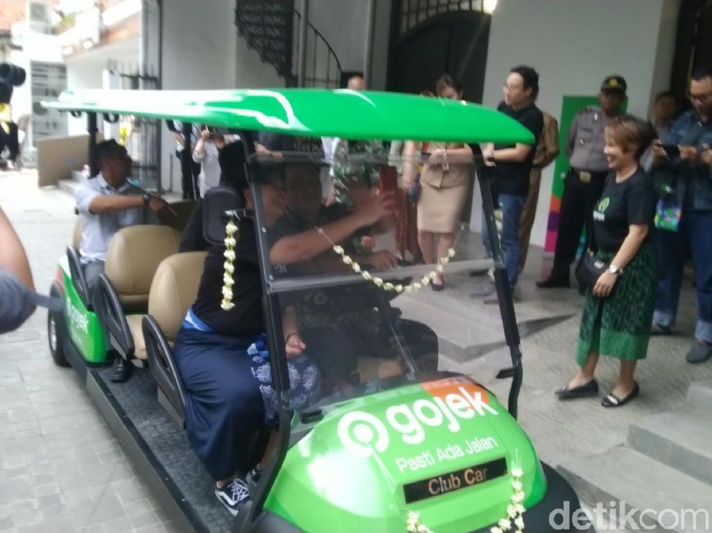 Sambut Wisatawan Nataru, Kota Semarang Tambah Mobil Golf Sambut Wisatawan Nataru, Kota Semarang Tambah Mobil Golf