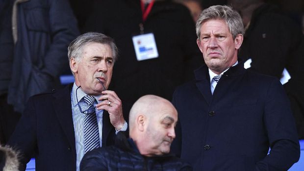 Carlo Ancelotti hanya menjadi penonton saat Everton melawan Arsenal, akhir pekan lalu.