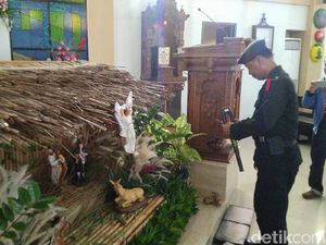 Antisipasi Terorisme, Tim Jibom Sterilisasi Gereja Ciamis-Pangandaran Antisipasi Terorisme, Tim Jibom Sterilisasi Gereja Ciamis-Pangandaran