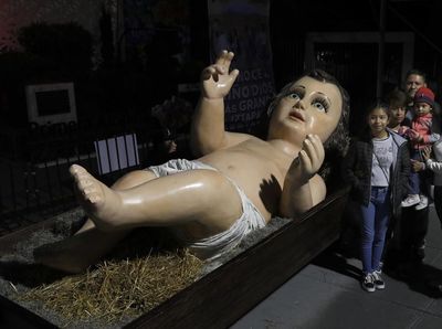 Ada Patung Bayi Yesus Raksasa Lho di Meksiko