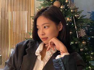 7 Potret Jennie BLACKPINK yang Tetap Cantik Meski Wajah Polos Tanpa Makeup