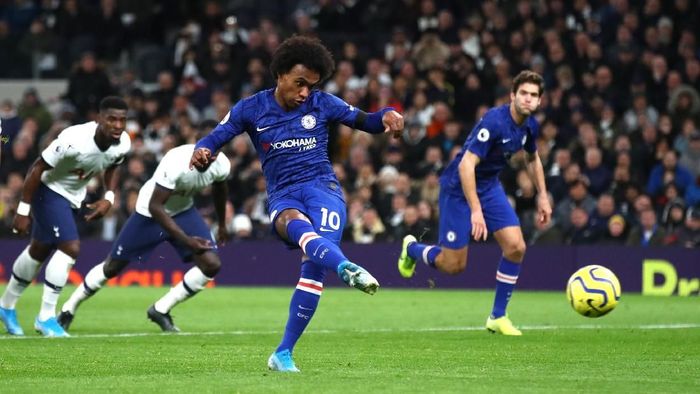 Willian ingin lanjut di Chelsea musim depan (Julian Finney/Getty Images)