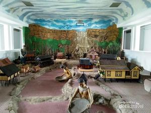 Melihat Aktivitas Suku Dayak di Masa Lampau