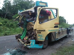 Tabrakan Truk Maut di Jambi, 1 Orang Tewas dan 4 Terluka