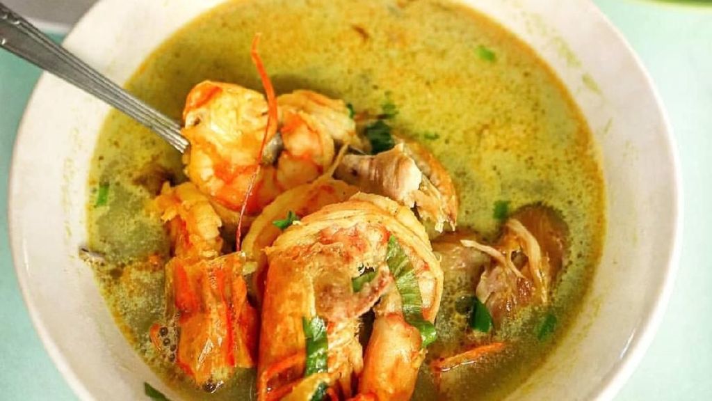 Dingin-dingin Enaknya Sarapan Soto Udang yang Gurih Mantap Dingin-dingin Enaknya Sarapan Soto Udang yang Gurih Mantap