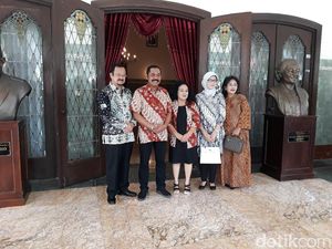 Pesan Natal FX Rudy: Warga Solo Semakin Dewasa dalam Berdemokrasi Pesan Natal FX Rudy: Warga Solo Semakin Dewasa dalam Berdemokrasi