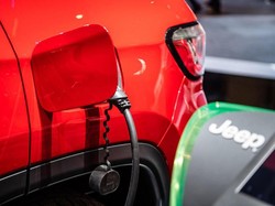 Seberapa Tangguh SUV Hybrid Jeep?