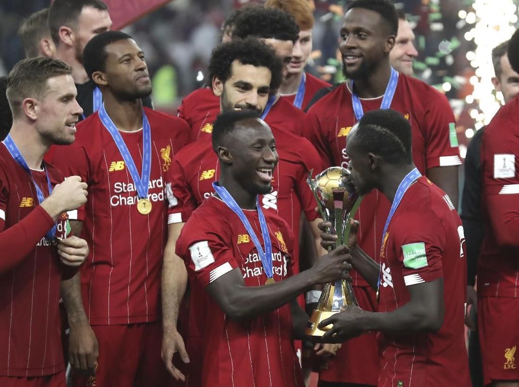 Mau Pakai Emblem Juara Dunia di Liga, Liverpool Banding Mau Pakai Emblem Juara Dunia di Liga, Liverpool Banding