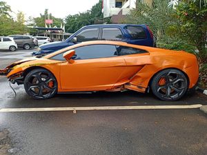 Pengemudi Koboi Lamborghini Dikenai Pasal Berlapis Pengemudi Koboi Lamborghini Dikenai Pasal Berlapis