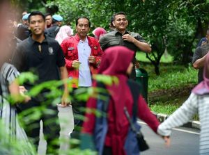 Libur Natal, Jokowi Joging di Kebun Raya Bogor Libur Natal, Jokowi Joging di Kebun Raya Bogor