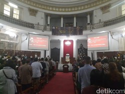 Ibadah Natal di Gereja Immanuel Jakpus Pakai Bahasa Belanda-Inggris